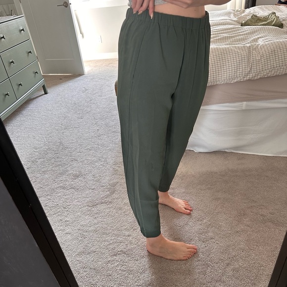 Babaton Cohen Green Pant - Picture 2 of 8